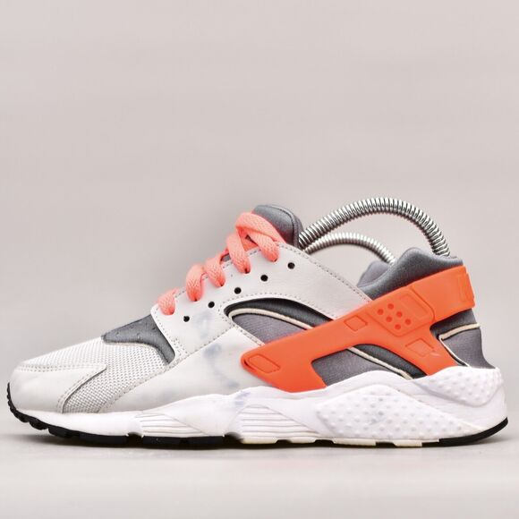 NIKE AIR HUARACHE SIZE 7Y YOUTH RUN PURE PLATINUM LAVA GS RUNNING WOMENS 8.5 - Picture 2 of 10